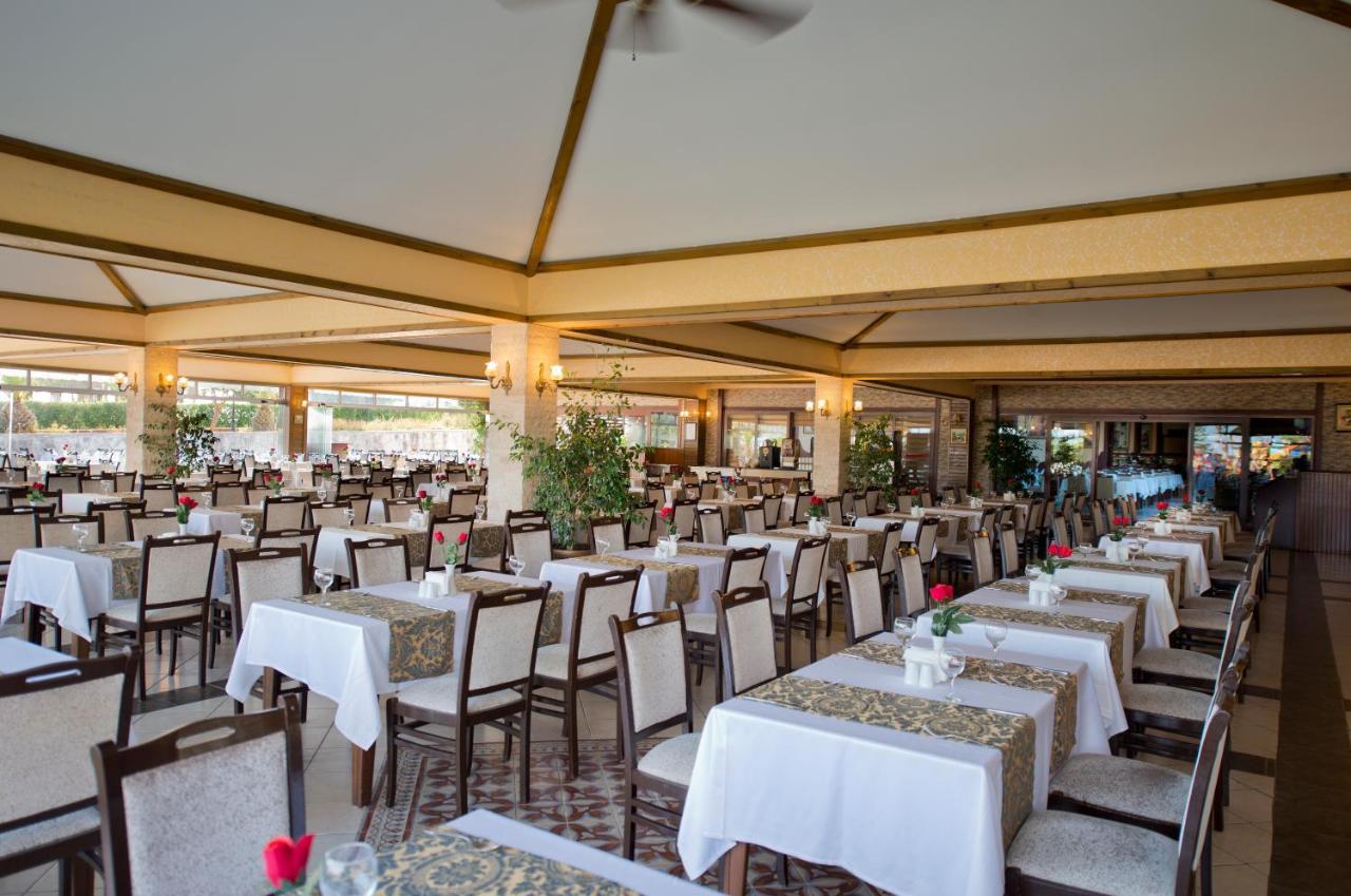 Oz Hotels Incekum Beach Resort & Spa Hotel Окурджалар Екстер'єр фото
