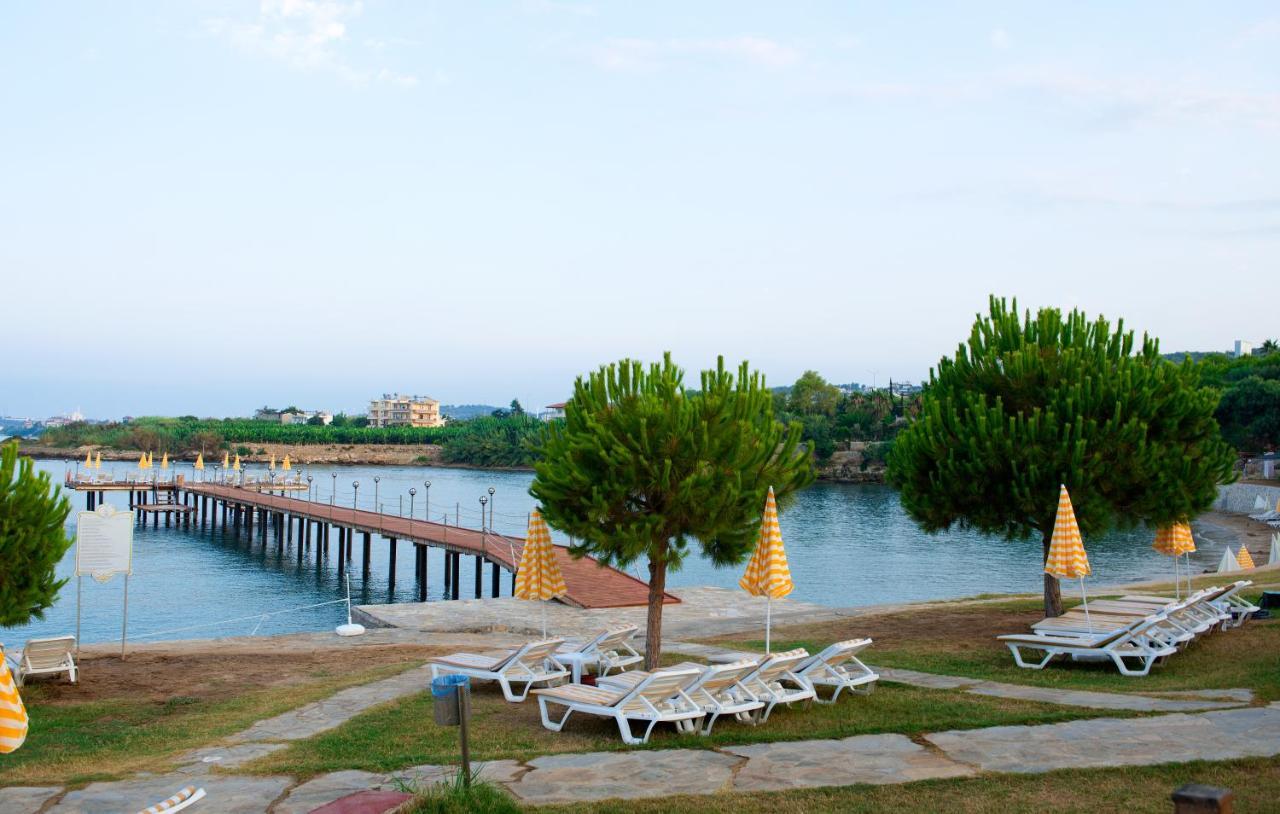 Oz Hotels Incekum Beach Resort & Spa Hotel Окурджалар Екстер'єр фото