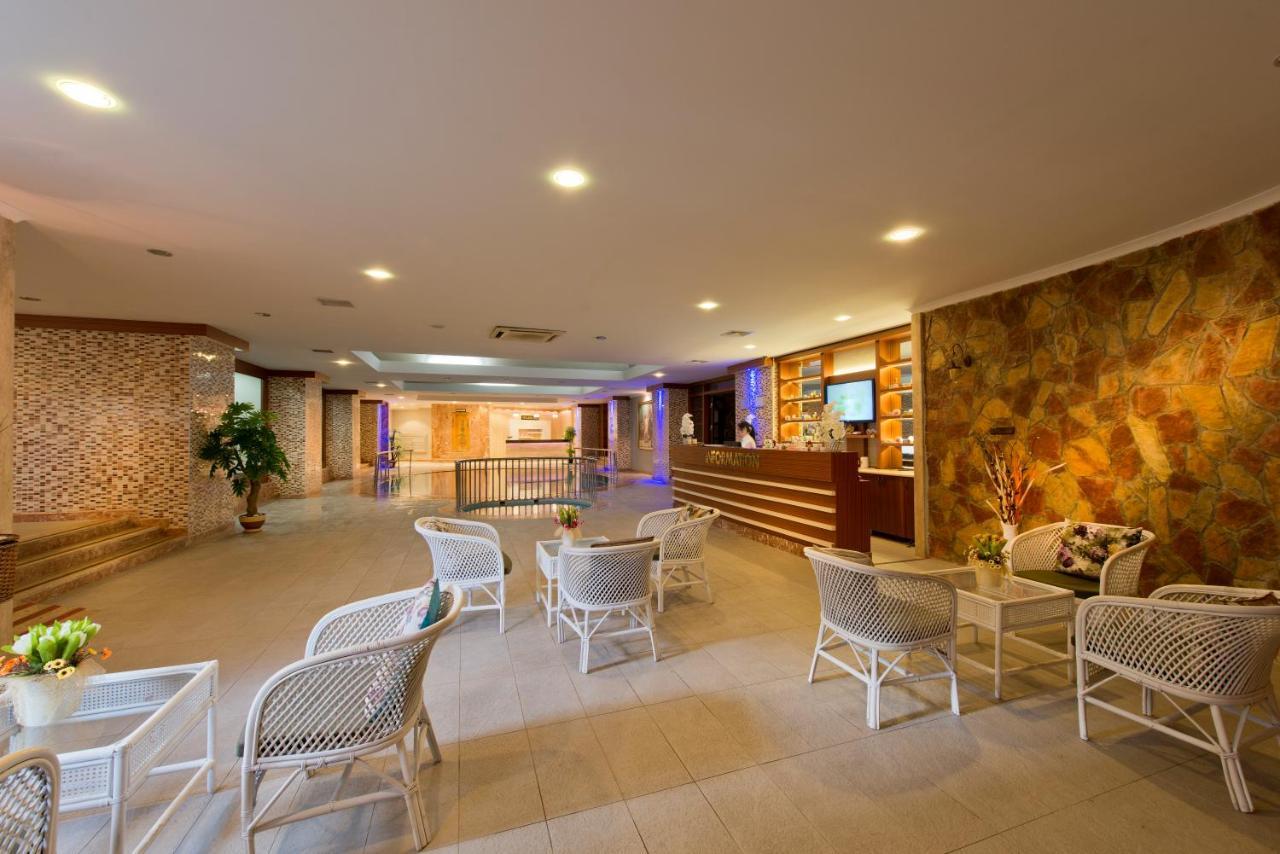 Oz Hotels Incekum Beach Resort & Spa Hotel Окурджалар Екстер'єр фото